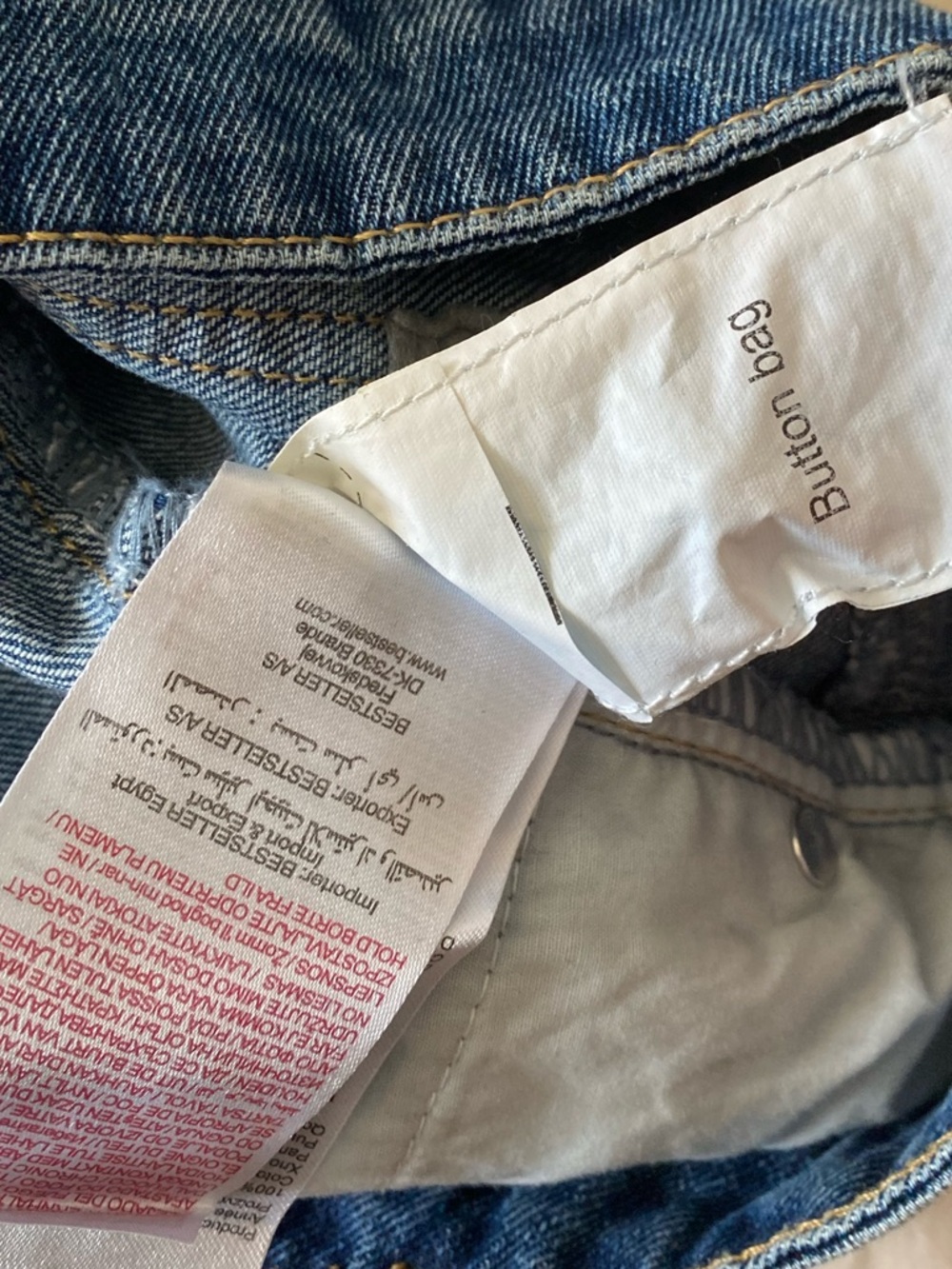 Vero Moda Raw Hem Mini Denim Skirt - Picture 8 of 9